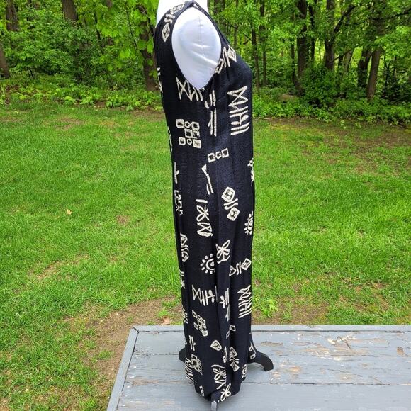 Black Tribal Pattern Sleeveless Maxi Dress size Medium - Picture 8 of 8